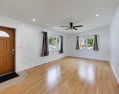 4641 Locust Avenue - Photo Thumbnail 4