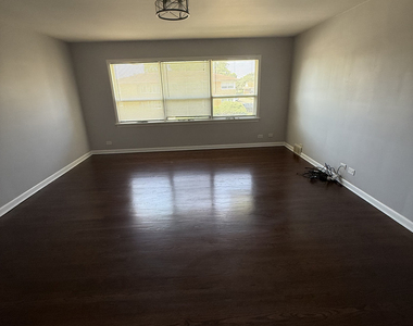 10351 Chaucer Street - Photo Thumbnail 10