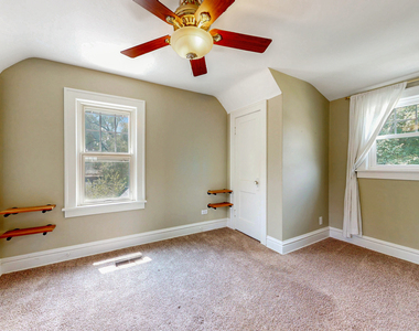 1492 S Jefferson Street - Photo Thumbnail 15