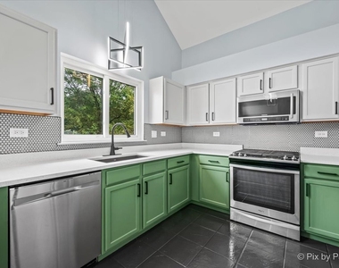 1601 Newgate Court - Photo Thumbnail 4