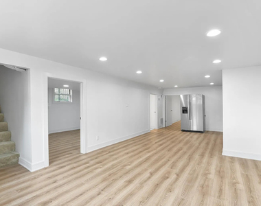 2735 N Mozart Street - Photo Thumbnail 2