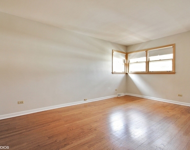 8732 W North Terrace - Photo Thumbnail 7