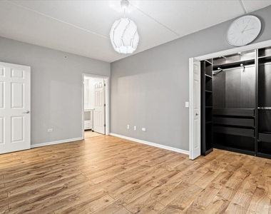 3501 Wellington Court - Photo Thumbnail 13