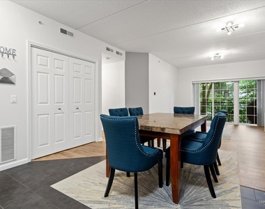 3501 Wellington Court - Photo Thumbnail 5