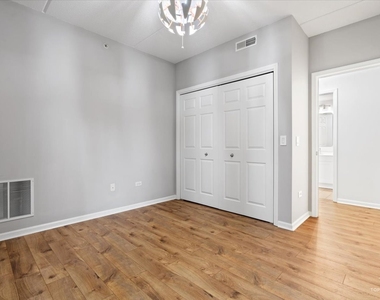 3501 Wellington Court - Photo Thumbnail 16