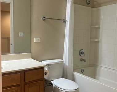 3376 Bradbury Circle - Photo Thumbnail 14