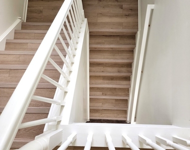 2884 Falling Waters Lane - Photo Thumbnail 15