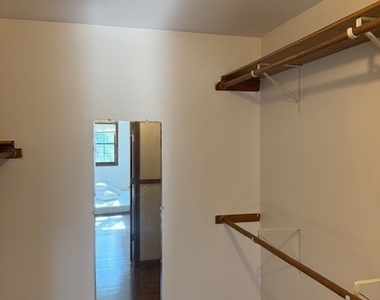 102 N Stauffer Drive - Photo Thumbnail 10