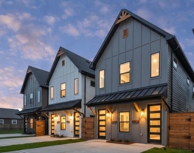 8009 Cora Street - Photo Thumbnail 1