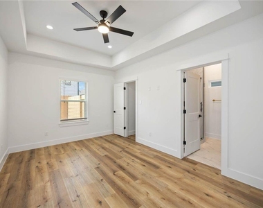 8009 Cora Street - Photo Thumbnail 21