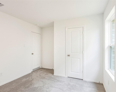 28727 Texas Plains Drive - Photo Thumbnail 14