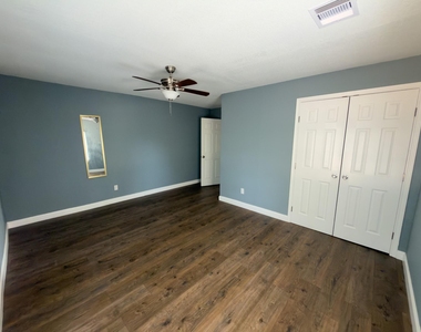 711 Jefferson Street - Photo Thumbnail 10
