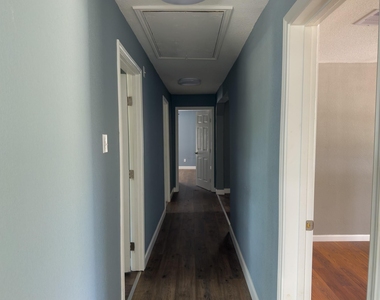 711 Jefferson Street - Photo Thumbnail 11