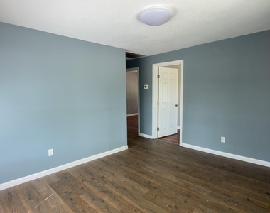 711 Jefferson Street - Photo Thumbnail 32