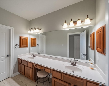 16919 Fondness Park Drive - Photo Thumbnail 29