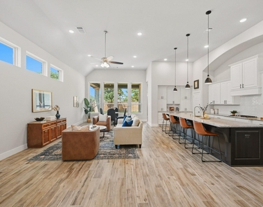 2714 Coastal Trail - Photo Thumbnail 5
