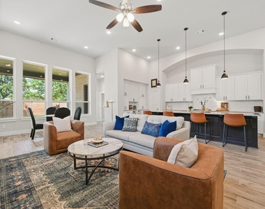 2714 Coastal Trail - Photo Thumbnail 9