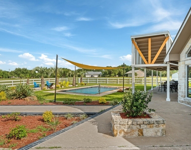 2644 Linda Ln - Photo Thumbnail 11