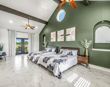 2644 Linda Ln - Photo Thumbnail 15