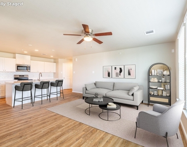 219 Park Place Circle - Photo Thumbnail 14