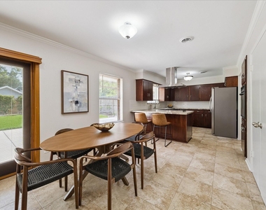 9777 Larston Street - Photo Thumbnail 8