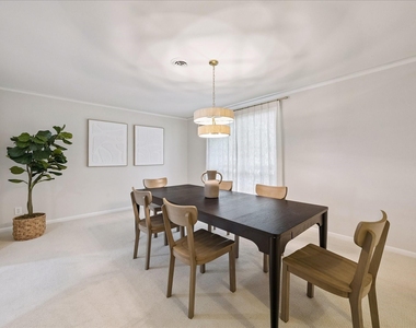 9777 Larston Street - Photo Thumbnail 2