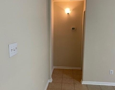9506 Carsonmont Lane - Photo Thumbnail 10