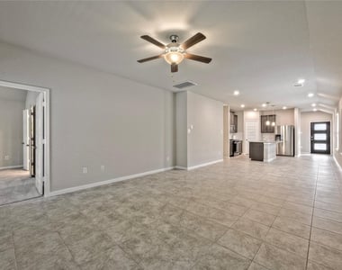 17502 Rosette Grass Drive - Photo Thumbnail 10