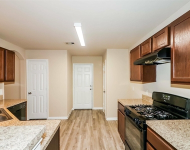 18926 Brescia Lane - Photo Thumbnail 2