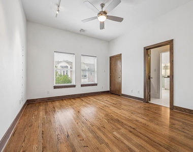 1820 Prospect Street - Photo Thumbnail 9