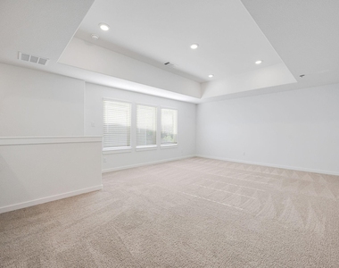21647 Alberta Forest Circle - Photo Thumbnail 21