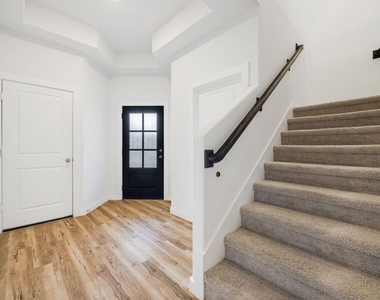 21647 Alberta Forest Circle - Photo Thumbnail 2