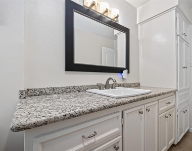 5310 Indigo Street - Photo Thumbnail 35