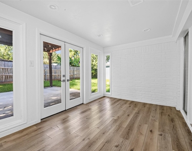5310 Indigo Street - Photo Thumbnail 13