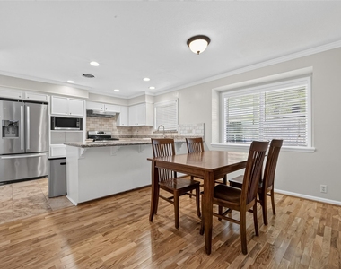5310 Indigo Street - Photo Thumbnail 17