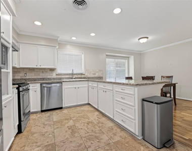 5310 Indigo Street - Photo Thumbnail 21