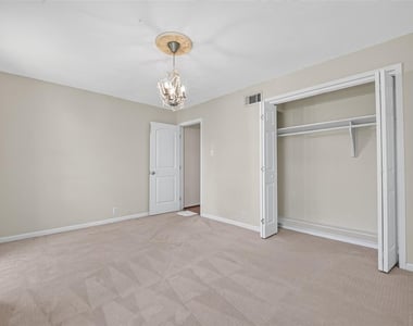 5310 Indigo Street - Photo Thumbnail 32