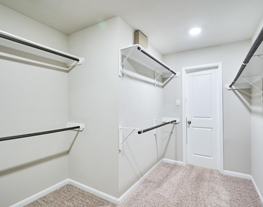 29503 Patricias Way - Photo Thumbnail 11