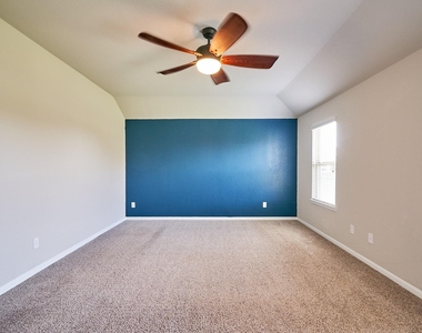 29503 Patricias Way - Photo Thumbnail 14