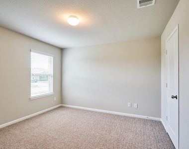 29503 Patricias Way - Photo Thumbnail 24