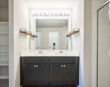 29503 Patricias Way - Photo Thumbnail 19