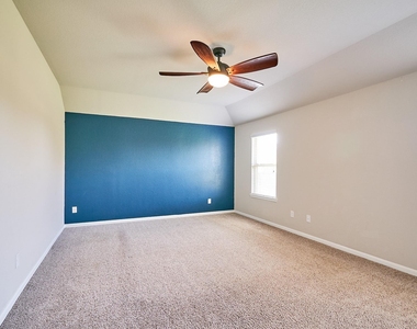 29503 Patricias Way - Photo Thumbnail 15
