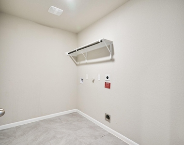 29503 Patricias Way - Photo Thumbnail 27