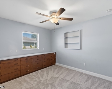 4220 Deleon Street - Photo Thumbnail 10