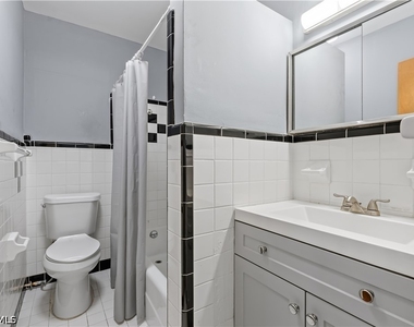 4220 Deleon Street - Photo Thumbnail 19