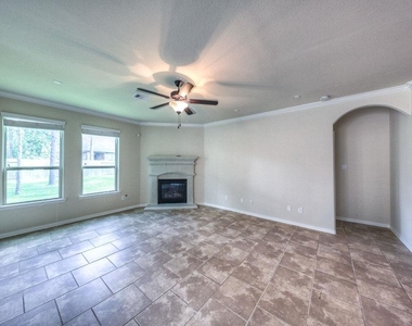 27 Sawbridge Circle - Photo Thumbnail 6