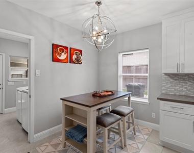 5027 Wigton Drive - Photo Thumbnail 9