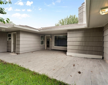 5027 Wigton Drive - Photo Thumbnail 24