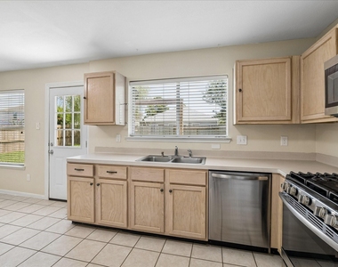 21914 Willow Downs Drive - Photo Thumbnail 3