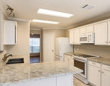 3119 Aylesworth Court - Photo Thumbnail 3